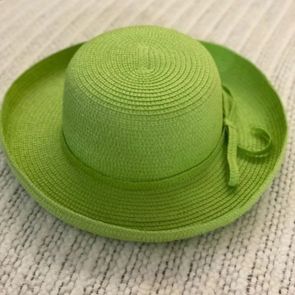 Woman's Hat